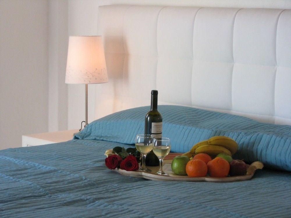 Aeri Villas & Apartments Tourlos Bagian luar foto
