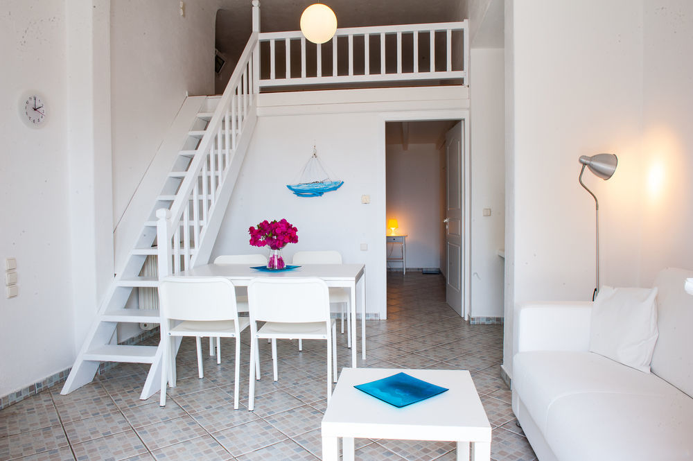 Aeri Villas & Apartments Tourlos Bagian luar foto