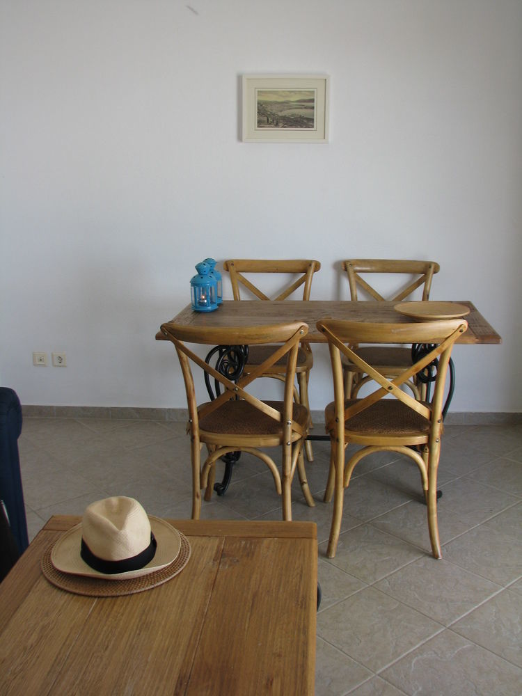 Aeri Villas & Apartments Tourlos Bagian luar foto